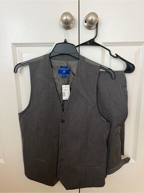 Egara Men's Charcoal Gray Dress Vest & Pants Set